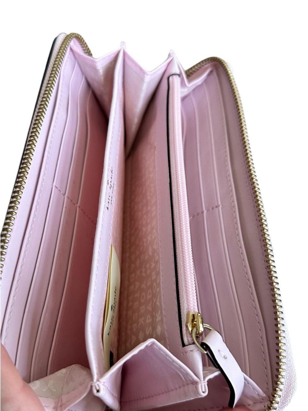 Kate Spade Blush Pink Pebbled Leather Zip Around Wallet Gold Tone NWOT - Picture 4 of 4